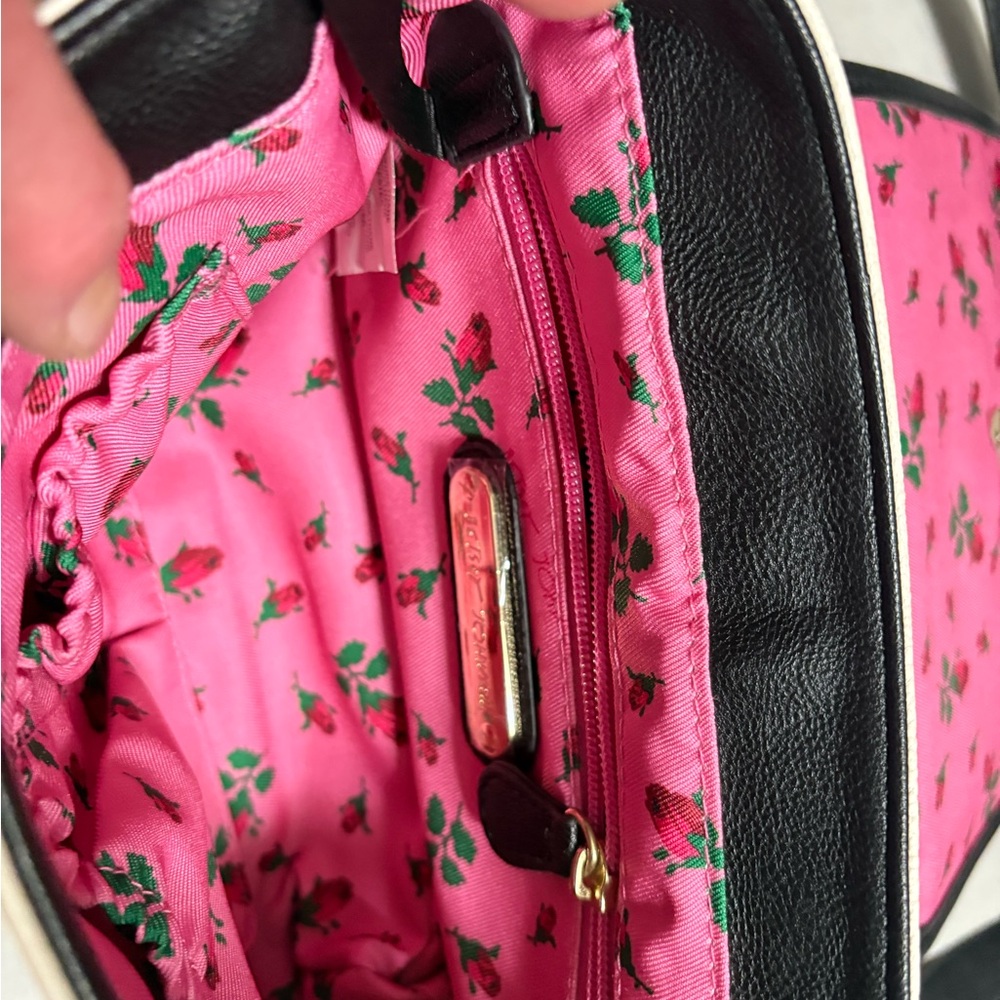 Betsey Johnson White and Yellow Crossbody Bag - Picture 6 of 10